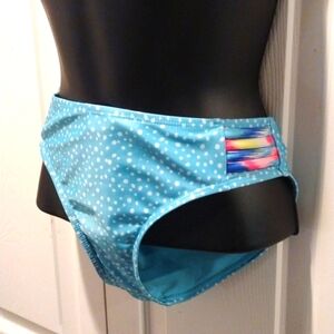 Breaking Waves Girl's swim Bottoms 10/12